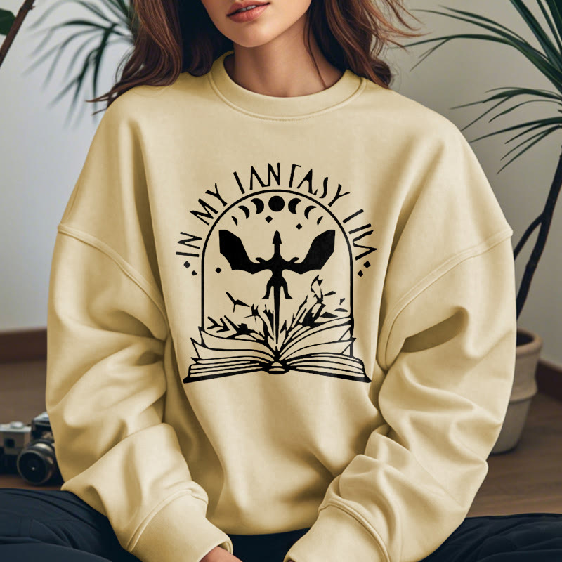 In My Fantasy Era Fleece Lined Sweatshirt Round Neck Sweatshirt