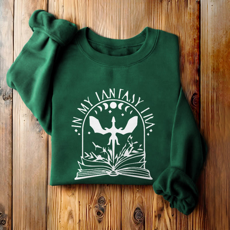 In My Fantasy Era Fleece Lined Sweatshirt Round Neck Sweatshirt