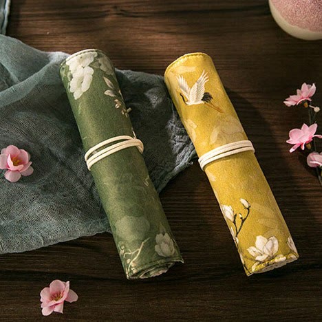 Chinoiserie Floral Painting Pencil Roll Holoder Pencil Wrap