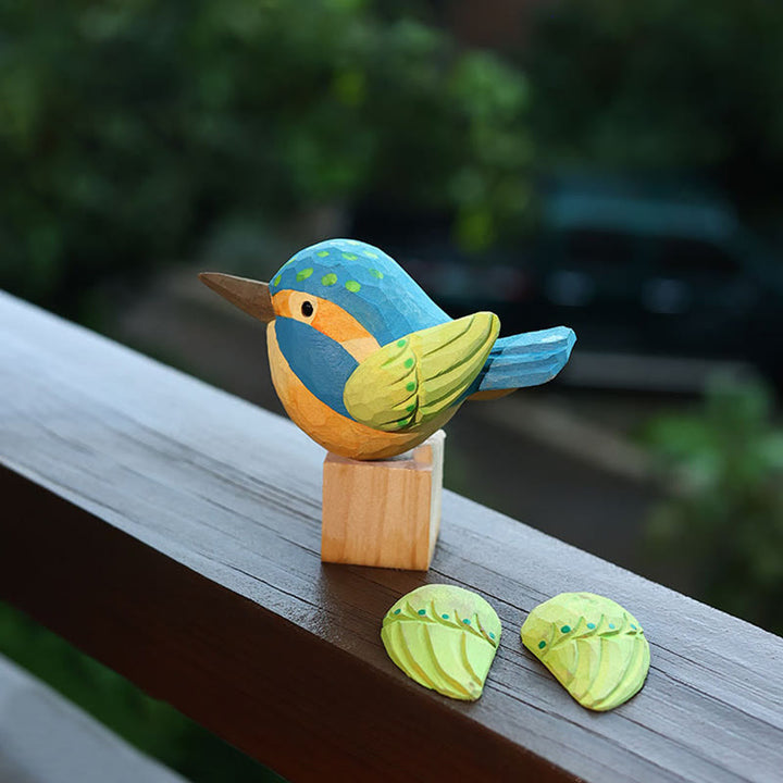 Artificial Bird Carved Wooden Sculpture Desktop Deocr For Gift