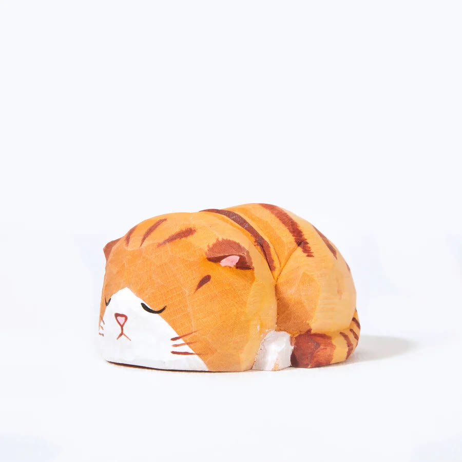 Orange Cat Carved Wooden Sculpture Desktop Deocr For Gift